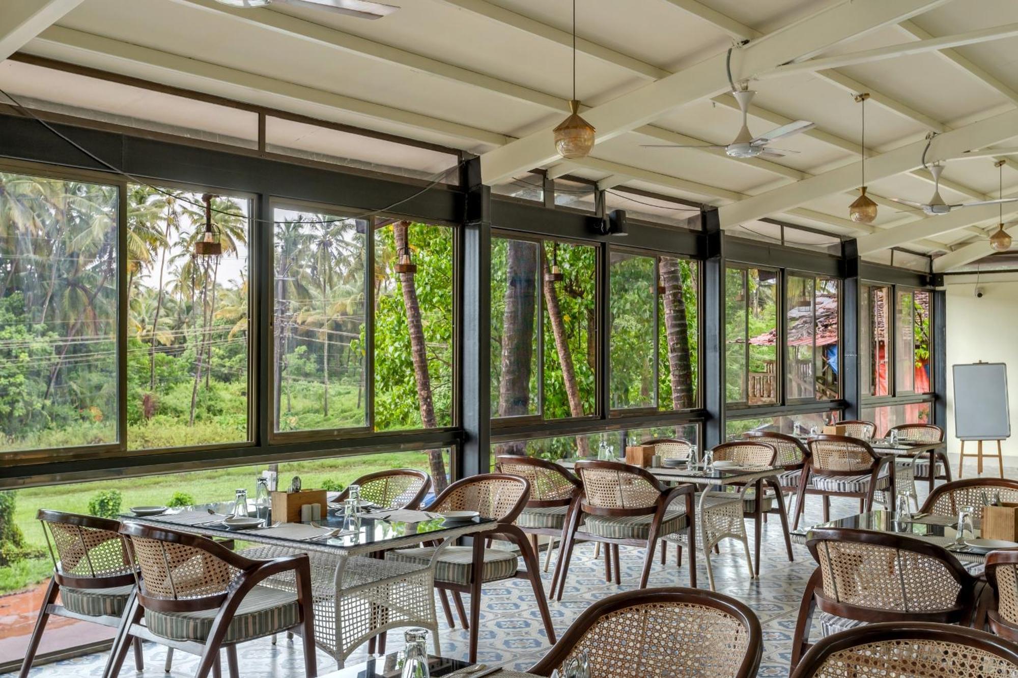 Skon Morjim Beach Resort By Orion Hotels Extérieur photo